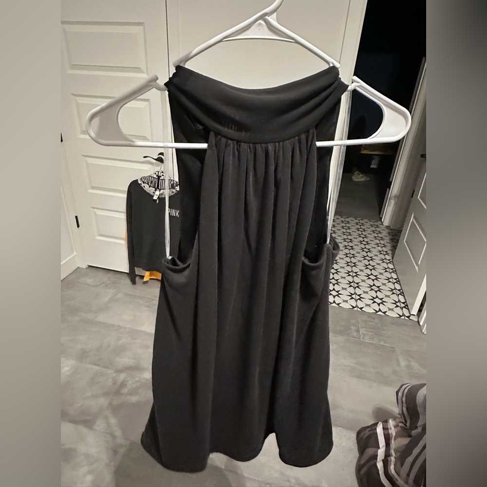 Olia jeezy blend halter tank in faded black